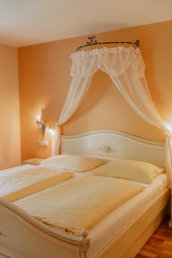 באד גלייכנברג Schloessl Hotel Kindl (Adults Only) מראה חיצוני תמונה