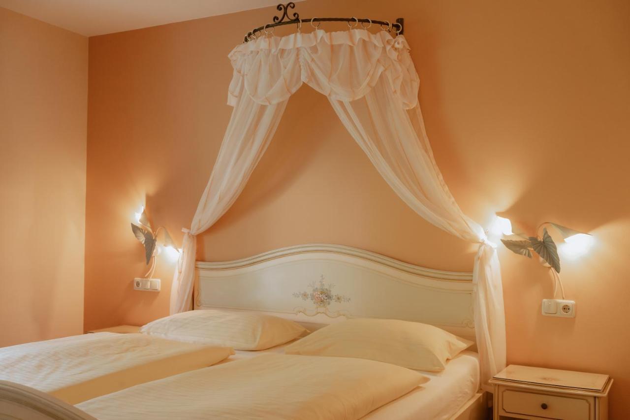 באד גלייכנברג Schloessl Hotel Kindl (Adults Only) מראה חיצוני תמונה