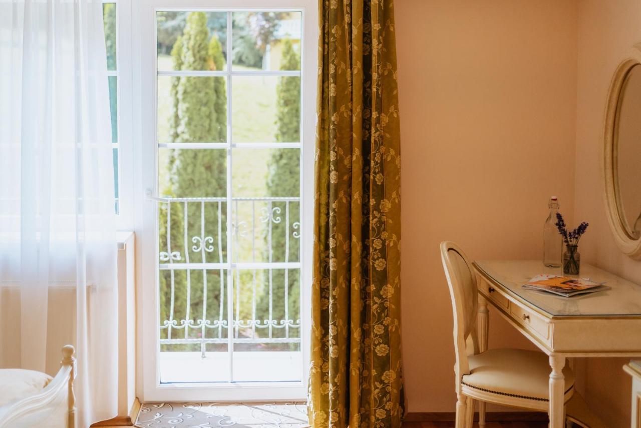 באד גלייכנברג Schloessl Hotel Kindl (Adults Only) מראה חיצוני תמונה